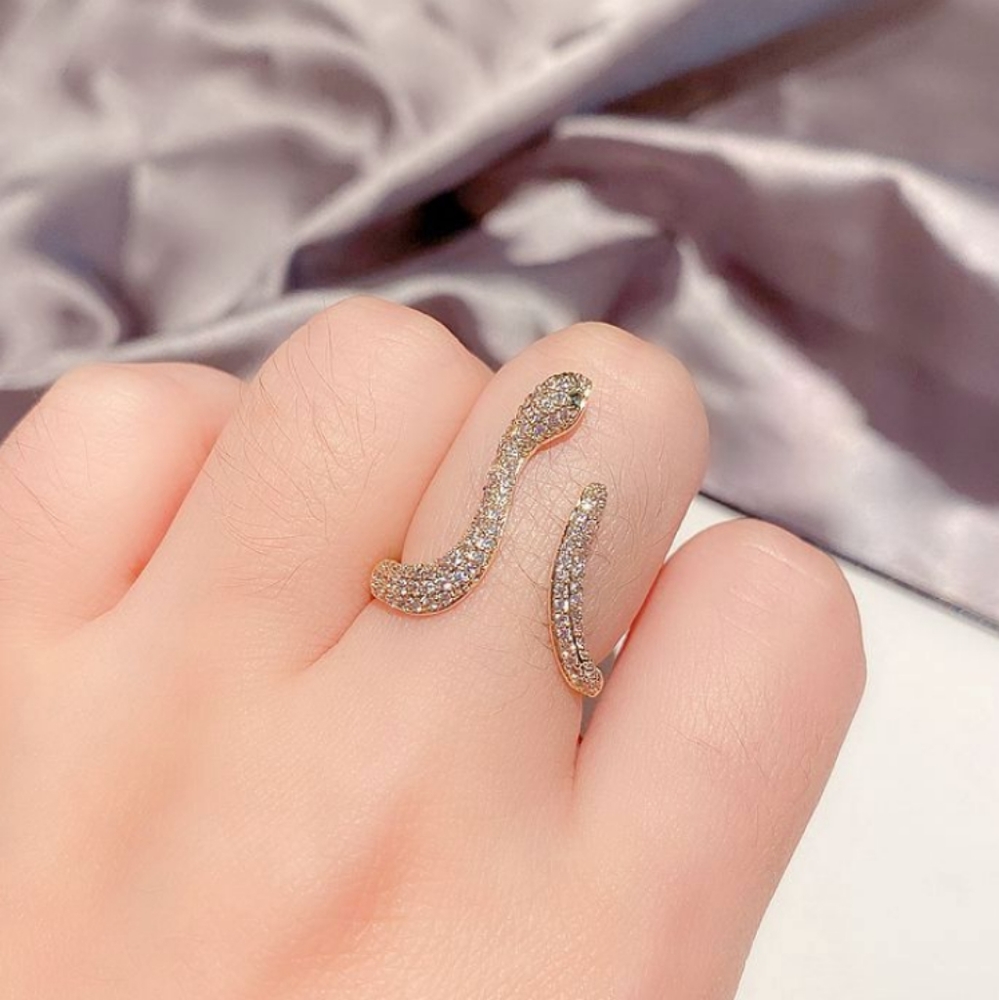 NEW GOLD PLATED DIAMOND PAVE SNAKE RING - Picture 5 of 8